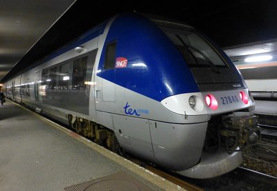 P1340739 Orlean. SNCF. Bombardier diesel-train 12.9.14.JPG