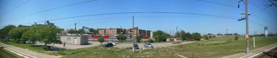 Станция Тимашевск. Вид на прилегающий к станции участок, и фрагмент депо. Некрасиво выглядит криволинейная конташка, видимо ее лучше удалить в фотошопе. Файл 22.5 Мб, 13236 х 2802 пикселей.