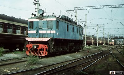 Электровоз ВЛ22М-1962 в депо Свердловск-Пасс..jpg