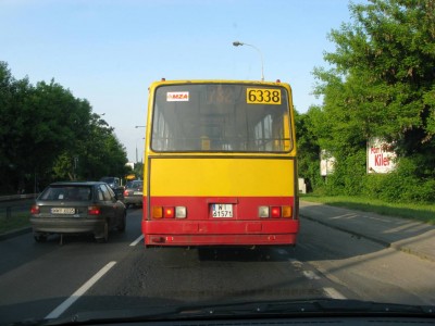 Старый икарус.У нас уже давно таких нет.