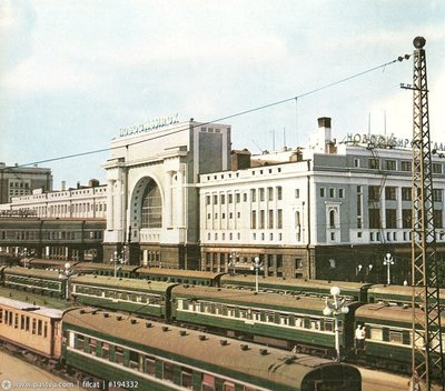 Новосибирск-Главный (снимок 1964 г.).<br />Фотография из альбома «Новосибирск». Издательство Прогресс, Москва, 1965.<br />Автор: Иван Моторин.