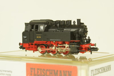 E21 Fleischmann 7027.jpg
