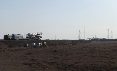 P1110215 Baikonur. Soyuz-MS-6 & Launch Pad 1 10.09.17.JPG