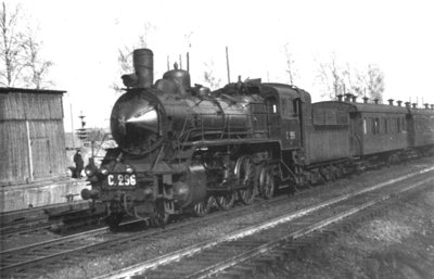 S-296_Skhodnya_CommuterTrain_1937.jpg