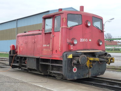 DH200 B28