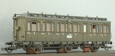 13_Roco_44511_Abteilwagen 3 Kl DRG Ep II.jpg