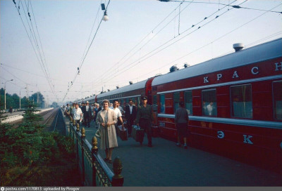 Красная Стрела Лен. вокз. 1964.jpg