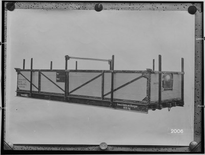 fotografie-wagenkasten-fuer-vierachsiger-feldbahnwagen-spurweite-600-mm-1917-13655.jpg