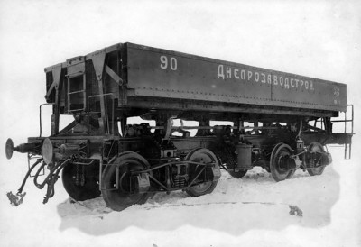 Саморазгружающийся думпкар для Днепрозаводстроя.jpg