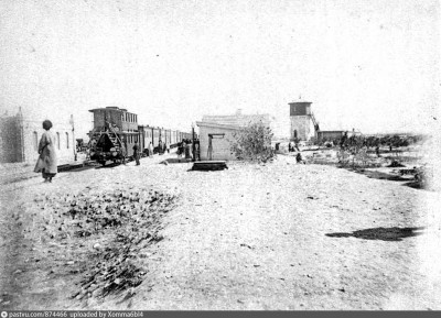 Станция Бахарден Закаспийской военной железной дороги 1887.jpg