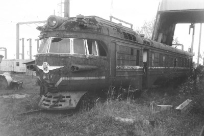 Дизель-поезд ДР1-07, ПМС-82 Бологое, 1990 год, фото Алексей Орлов. ВК/СЖК