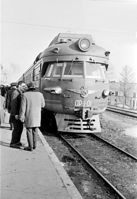 Дизель поезд ДР-1-01. ВК/СЖК