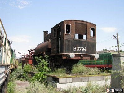 Паровоз-памятник Ьвн-9794, ст. Гюмри, Армения<br /> Автор: ara | Фото сделано 8.VIII.2009, опубликовано 6.V.2012.