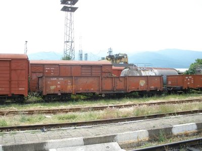 A_freight_cars_for_760_mm___restored_on_narrow_-_gauge_1.jpg