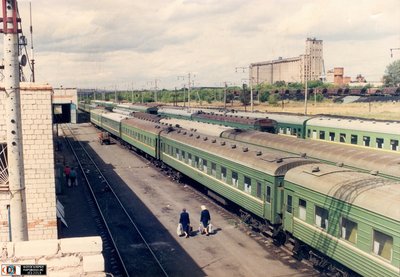 Ранжирный парк на станции Орск, фото из фондов Музея истории Орского региона ЮУЖД (1995-й год).jpg