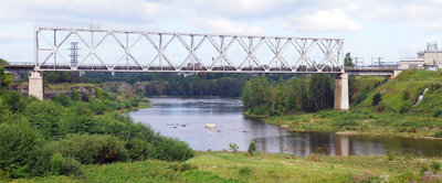 Narva_railway_bridge.jpg