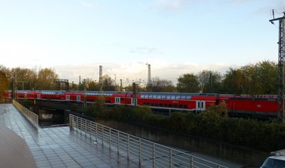 P1190913 Hamburg HBF 5.11.13.JPG