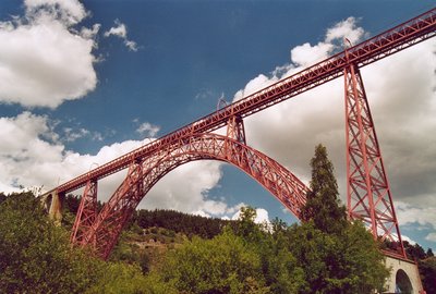 France_Cantal_Viaduc_de_Garabit_05.jpg