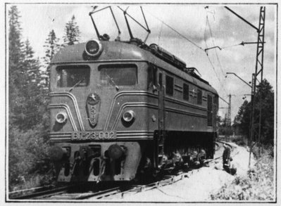 ВЛ23-002. Фото из фотоальбома о лабораториях ЦНИИ МПС на Опытном Кольце. Вероятно, снято там же на Кольце.