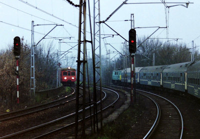 PKP EU07-341 in Warszawa Wschodnia (17-11-1996).jpg