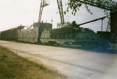 Бронепоезд «Байкал» в Ханкале, 2003 год.jpg
