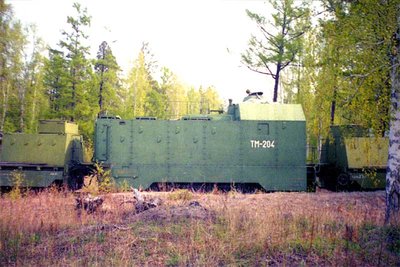 otvaga2004_armoured-train_03.jpg