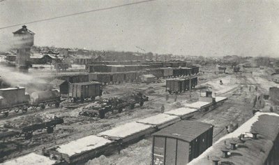 Вокзал и железнодорожные пути в Челябинске. 1918 г.