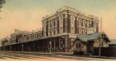 St._Petersburg-Warsaw_railway_station_in_Daugavpils_(1).jpg