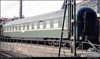 Stockholm Centralen, 1965. Photo Kjell G Eriksson. СВПС 1566 voiture-lits WLA , Görlitz 1960 (série СВПС 1560 à 1599)