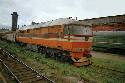 ТЭП75-0001 депо СПб-Варш. 07.1992.jpg