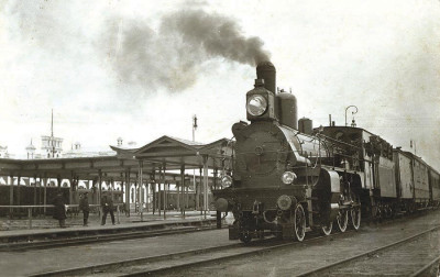 Прибытие поезда, 1910 год.jpg