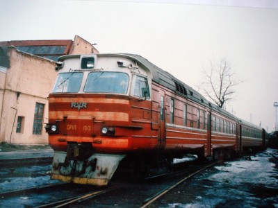 1П-103-депо_Белгород23.02.1995.JPG