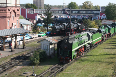 Волги в депо Подмосковная.jpg