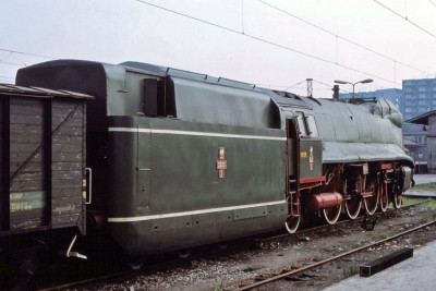 например - 02.09.1978 - Warszawa Główna, Eisenbahnmuseum [PL]  03 1015.jpg