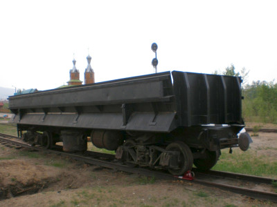 Думпкар 2ВС-20 (УВС-20) с тормозной площадкой, Малая Забайкальская ж.д., Чита, 2008