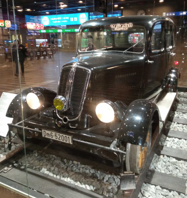 Tatra_DM6_Railcar 1936-1952 1041.jpg