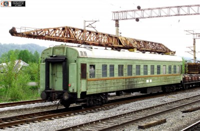 Старый вагон №13572 на разъезде Сарбала (54 км от Новокузнецка), Россия/Кемеровская обл.<br />Автор: Bulat | Фото сделано 4.VI.2006