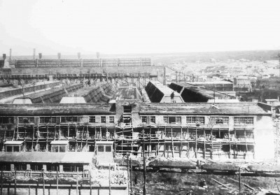 Строительство главного паровозосборочного цеха Новопаровозного,1931-33гг,фото 1933г. заводское.