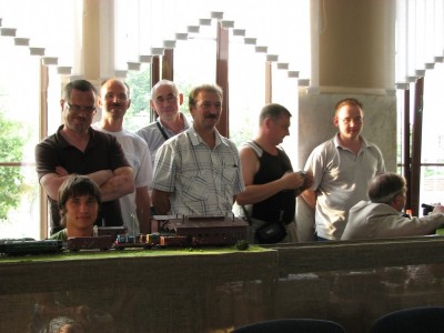Слева-направо стоят - Михаил, Steamer,В.Коперсак, Дм.Якуш,S, инкогнито из Москвы, сидит спиною с камерой - П.П.Горбач