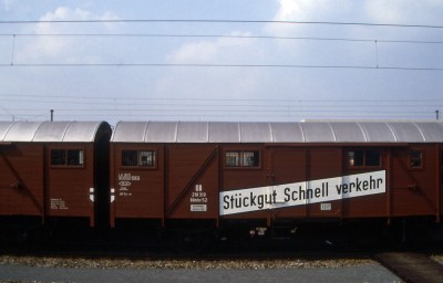 Stueckgut-Schnell-verkehr-a20476599.jpg