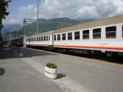 состав поезда Бар-Белое Поле (в сторону границы с Сербией)