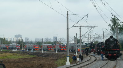 R.EXPO-1520 Locomotive Parade Scherb.10.9.11.jpg