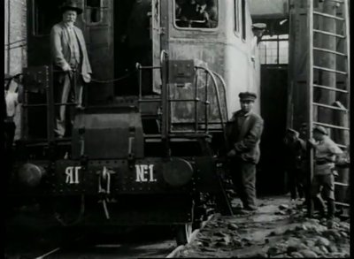 SovietDieselLoco_G1.flv_000110080.jpg